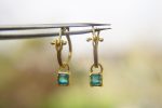 22k gold emerald hoops//gold emerald square hoops//artisan gold emerald earrings//handmade artisan gold hoops//22k gold emerald earrings