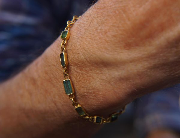 24k gold tourmaline bracelet//24k bracelet// tourmaline gold bracelet//24k Paraiba Indicolite charm bracelet//handmade gold bracelet//
