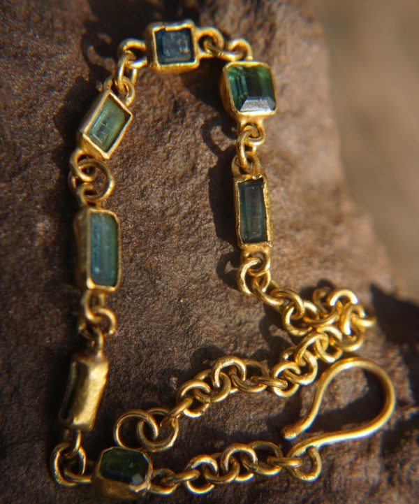 24k gold tourmaline bracelet//24k bracelet// tourmaline gold bracelet//24k Paraiba Indicolite charm bracelet//handmade gold bracelet//