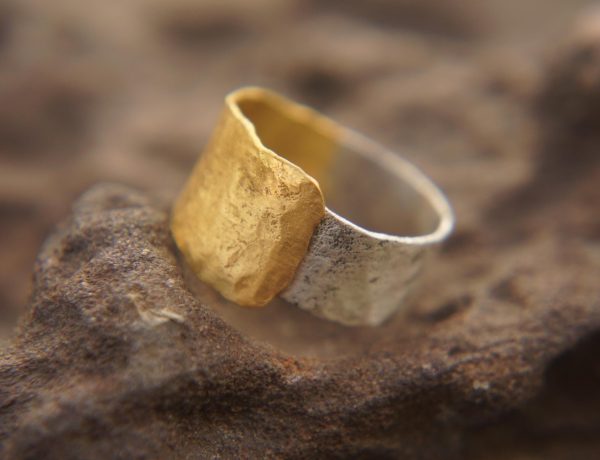22k gold and silver ring//gold and silver ring//artisan multi color ring//handmade gold and silver ring//bi metal gold and silver ring