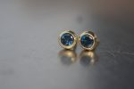 solid 14k gold//swiss blue topaz Earrings//one of a kind//stud earrings//14k gold earrings//swiss blue topaz earrings//14k with stone