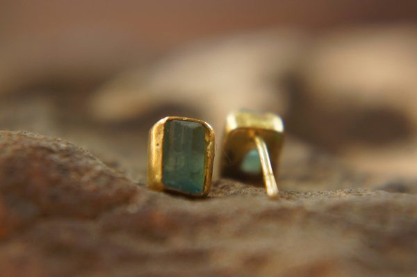 solid 22k gold-blue tourmaline Earrings-Gold Studs-one of a kind-stud earrings-22k gold earrings- blue stone earrings- 22k stud with stone