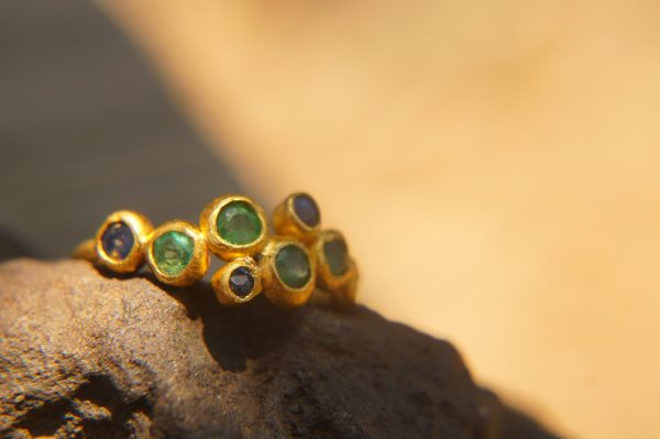 sapphire gold ring//artisan emerald ring//emerald sapphire ring//engagement earrings//24k gold ring//emerald gold ring//24k gold earring