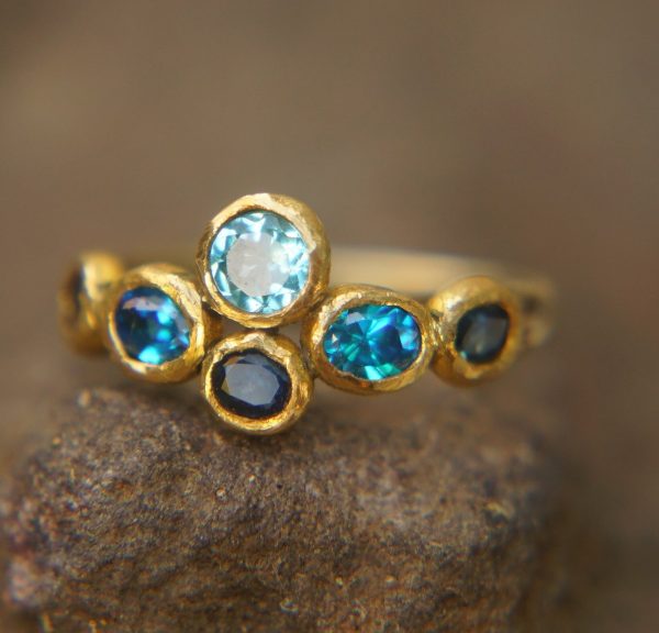 sapphire gold ring//artisan blue gem ring//emerald sapphire ring//engagement earrings//24k gold ring//emerald gold ring//24k gold earring