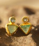 24k solid gold- green emerald Studs -24k gold Earrings-green emerald-gold stud earrings-24k gold earrings-raw emerald solid gold earrings