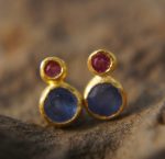 24k solid gold//sapphire ruby studs//blue sapphire Earrings//stud earrings//gold earrings//sapphire earrings //24k gold earring//gold ruby