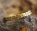 tiny diamonds ring set//18k gold diamonds ring//hammered engagement//18k gold engagement//multi stone diamonds ring//boho engagement ring