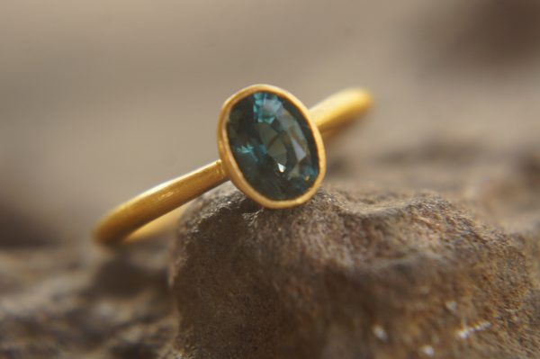 Blue spinel solitaire ring, 24k artisan ring, hand made gold ring, Blue spinel 24k ring , solitaire Blue spinel, 24k gold ring, gold spinel