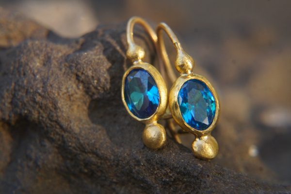 24k gold earrings//Blue Topaz Earrings//Gold Dangle Earrings//blue gem earrings//24k gold earrings//24ct earrings with stone//artisan
