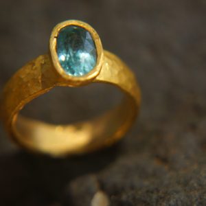 24k gold ring//artisan blue zircon ring//artisan 24k gold ring//24k engagement ring//natural zircon gold ring//24k gold blue gem ring