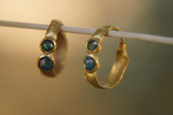 24k blue diamonds hoops, 24k solid gold earrings, hand made artisan gold hoops, small hoops with diamonds earrings, organic gold hoops