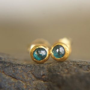 Blue diamond studs//24k gold diamond studs//Blue diamond Earrings//24k stud earrings//gold studs for man//diamond gold studs//diamond stud
