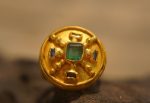 24k emerald and blue sapphire ring//artisan AA emerald ring//24k gold ring//24k gold sapphire ring//artisan 24k gold ring