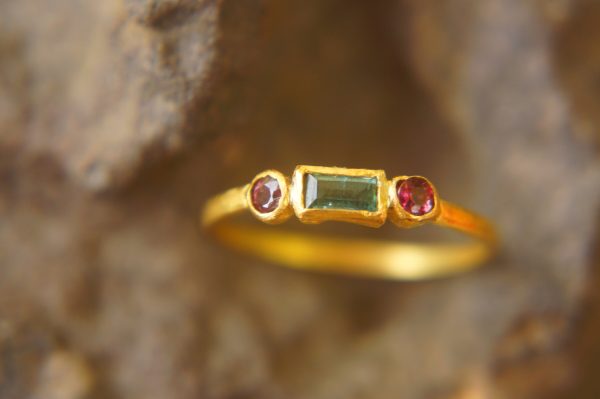 24k gold blue tourmaline and red sapphire ring//gold tourmaline and sapphire artisan ring//hand made tourmaline ring//tourmaline gold ring