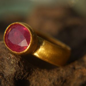 22k gold ruby ring