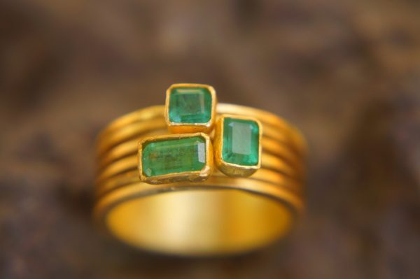 22k gold emerald stacking ring//gold emerald ring//artisan stacking ring//24k emerald ring//handmade one of a kind//boho engagement ring