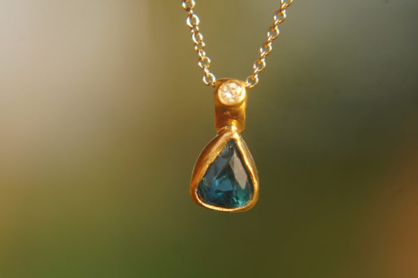 24k gold blue tourmaline and diamond pendant//pear blue tourmaline pendant//diamond gold necklace//artisan tourmaline pendant
