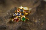 blue sapphires ring// gold sapphire ring//blue sapphire gold ring//stones ring//24k gold ring//fine gold ring//oval & circle blue sapphires