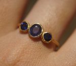 blue sapphires ring// gold sapphire ring//blue sapphire gold ring//stones ring//24k gold ring//fine gold ring//oval & circle blue sapphires