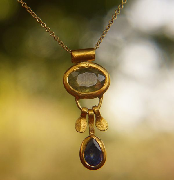 solid 24k gold pendant//gold sapphire and tourmaline charm//gemstone pendant//green tourmaline and blue sapphire pendant//24k gold pendant