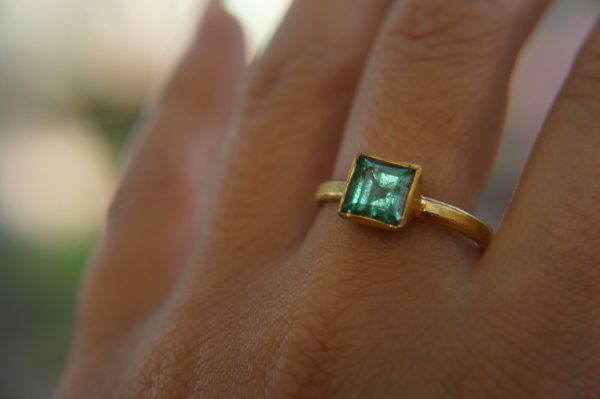 24k gold blue tourmaline ring//gold tourmaline ring//24k tourmaline jewelry//unique tourmaline engagement ring//artisan tourmaline ring