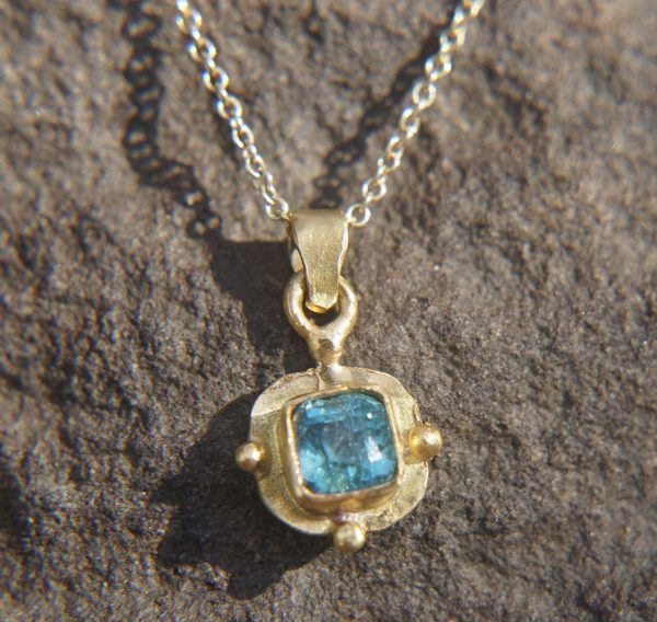 24k gold blue tourmaline pendant//square blue tourmaline pendant//tourmaline gold necklace//artisan 24k gold pendant//handmade one of a king