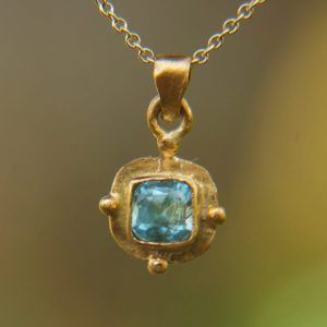 24k gold blue tourmaline pendant//square blue tourmaline pendant//tourmaline gold necklace//artisan 24k gold pendant//handmade one of a king