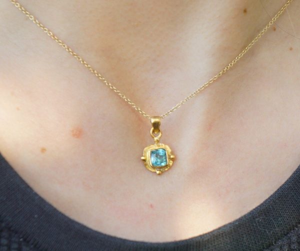 24k gold blue tourmaline pendant//square blue tourmaline pendant//tourmaline gold necklace//artisan 24k gold pendant//handmade one of a king