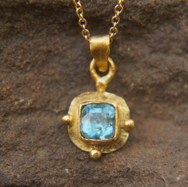 24k gold blue tourmaline pendant//square blue tourmaline pendant//tourmaline gold necklace//artisan 24k gold pendant//handmade one of a king