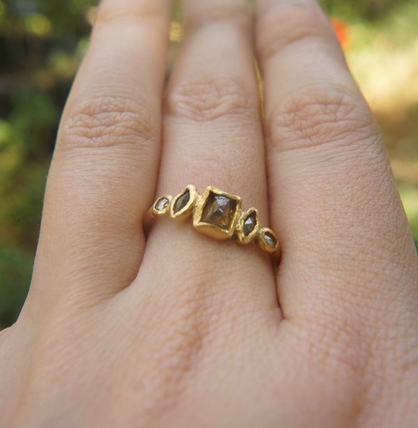 24k gold diamonds ring//drop diamond ring//unique engagement ring//diamond engagement ring//artisan diamond ring//multi stone diamond ring