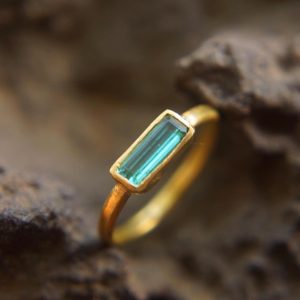 24k gold Paraiba blue tourmaline ring//gold Paraiba tourmaline ring//unique tourmaline engagement ring//artisan tourmaline ring