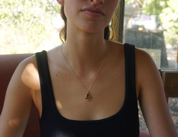 24k gold multi blue tourmaline pendant//multi color square blue tourmaline pendant//tourmaline gold necklace//artisan 24k gold pendant