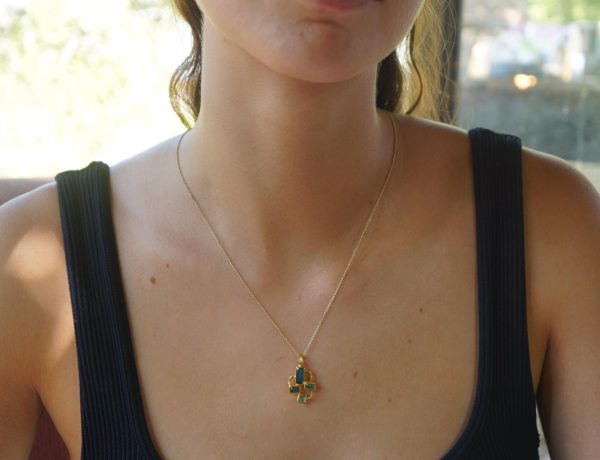 24k gold multi blue tourmaline pendant//multi color square blue tourmaline pendant//tourmaline gold necklace//artisan 24k gold pendant