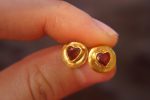 24k gold studs heart and Red Garnet stone// hammered gold studs/ 24k gold earring/ Red Garnet heart studs