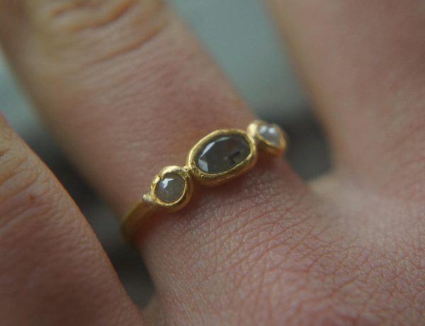 24k gold diamond's ring//rose cut diamond gold ring//grey stone artisan ring//24k gold ring//24k gold diamond's ring//24k gold artisan ring