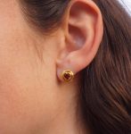 24k gold studs heart and Red Garnet stone// hammered gold studs/ 24k gold earring/ Red Garnet heart studs