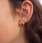 24k gold studs heart and Red Garnet stone// hammered gold studs/ 24k gold earring/ Red Garnet heart studs