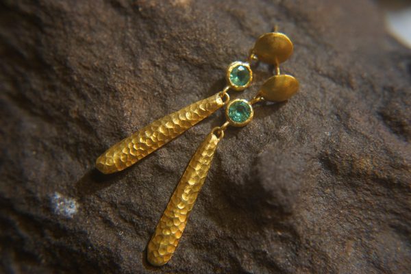 24K Gold emerald dangle earrings//24k gold drop Earrings//solid gold dangles//24k gold emerald artisan jewelry