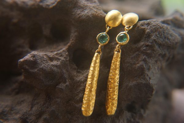 24K Gold emerald dangle earrings//24k gold drop Earrings//solid gold dangles//24k gold emerald artisan jewelry