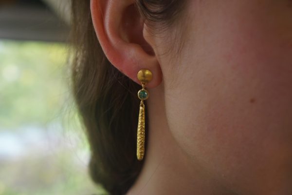 24K Gold emerald dangle earrings//24k gold drop Earrings//solid gold dangles//24k gold emerald artisan jewelry