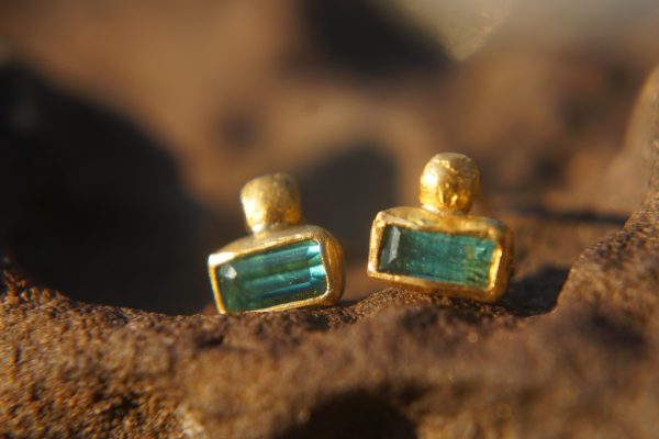 24k gold Paraiba blue tourmaline studs //gold Paraiba tourmaline earrings//unique tourmaline earrings//artisan tourmaline studs