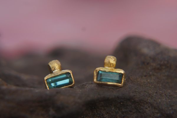 24k gold Paraiba blue tourmaline studs //gold Paraiba tourmaline earrings//unique tourmaline earrings//artisan tourmaline studs