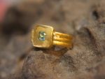 24k gold emerald ring//artisan square emerald ring//unique statement emerald gold ring//24k solid gold hand made ring//artisan jewelry